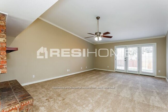 Building Photo - 2917 Rolling Hills Drive