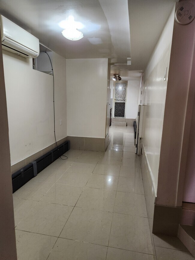 Foto del edificio - 229 94th St