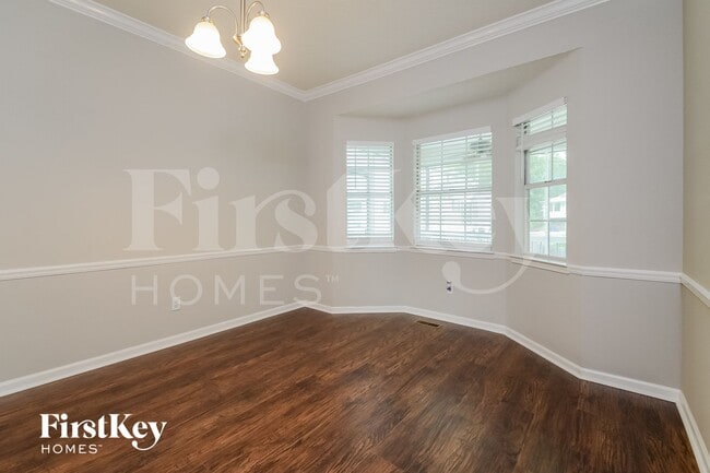 Foto del edificio - 516 Olde Towne Ln