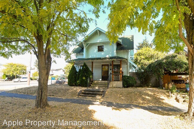 Foto del edificio - 2 br, 1 bath House - 716 NW 60th