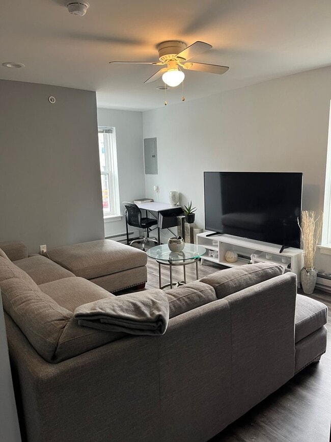 Photo - 1800 Callowhill St Apartment