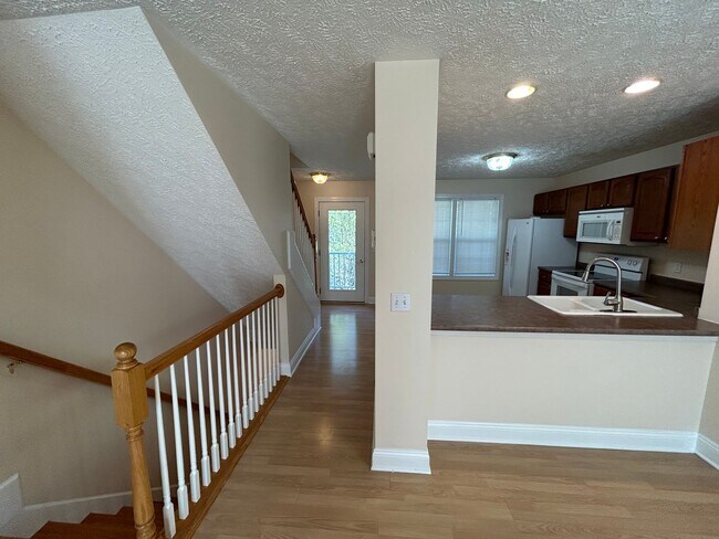 Building Photo - Available for the 2026-2027 lease term.