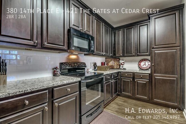 Foto del edificio - 380 14th Pl E