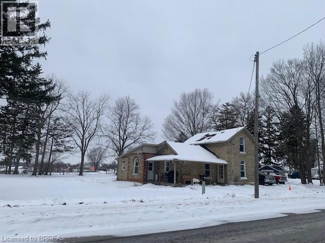 Building Photo - 122 Main St N