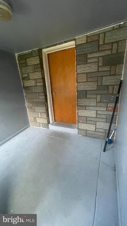 Foto del edificio - 7052 Greenwood Ave