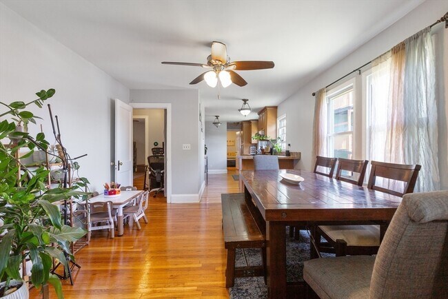 Foto del edificio - 36-38-38 Priesing St