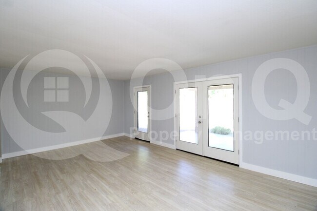 Foto del edificio - 916 E Bethany Home Rd