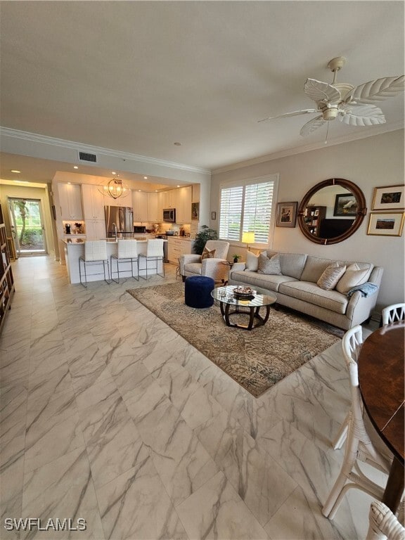 Building Photo - 10720 Ravenna Way