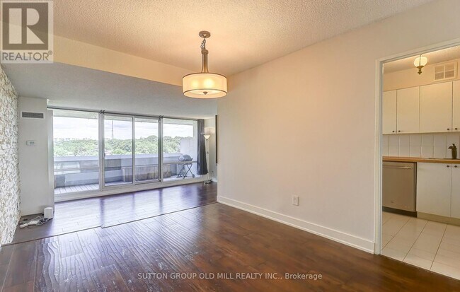 Photo du bâtiment - 250-250 Scarlett Rd