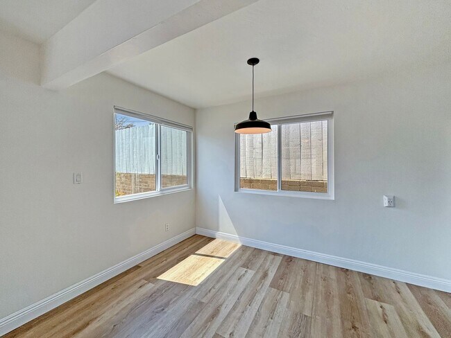 Foto del edificio - Charming 3BD/1BA House in South Park w/ W/...