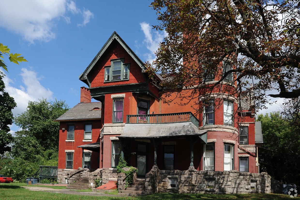 Building Photo - 602 Greenwood Ave