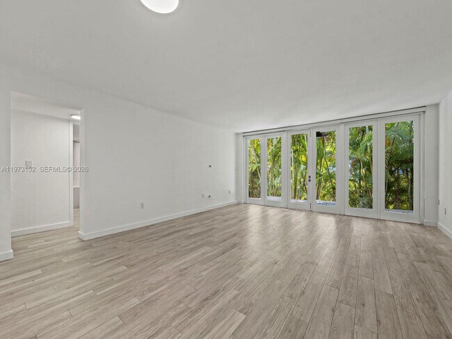 Foto del edificio - 55 Ocean Ln Dr