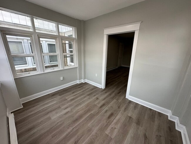 Building Photo - 5425 Sansom St
