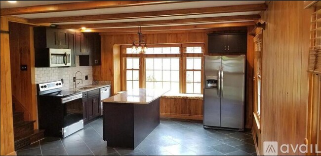 Foto del edificio - 7110 Ayers Meadow Ln