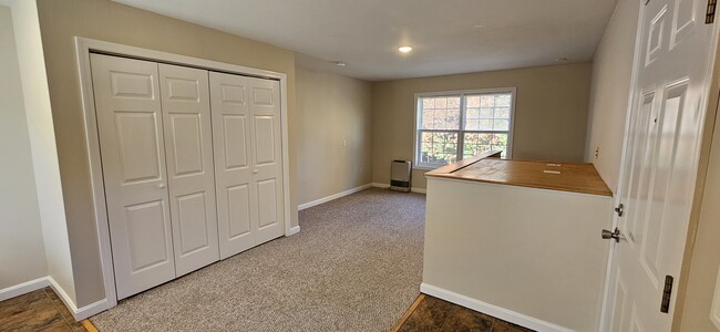 Living Room - 192 Greystone Dr
