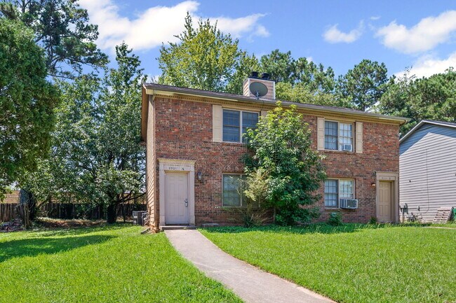 Foto del edificio - 5301 Stonebush Terrace