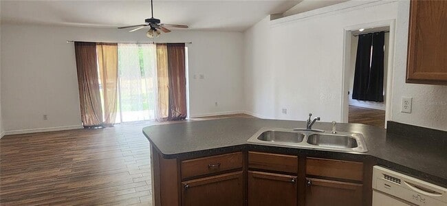 Building Photo - 15448 SW 29th St