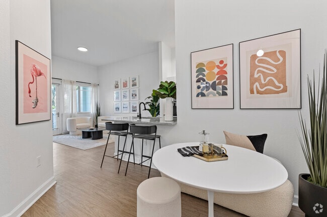 Interior Photo - Cordoba
