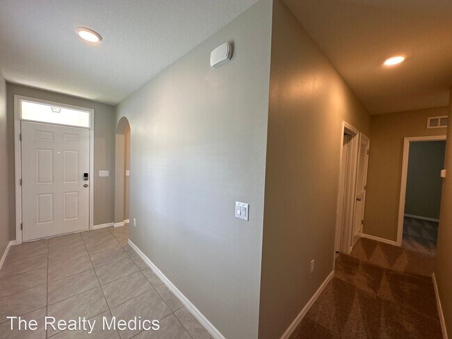 Building Photo - 3 br, 2 bath House - 2911 Sime St