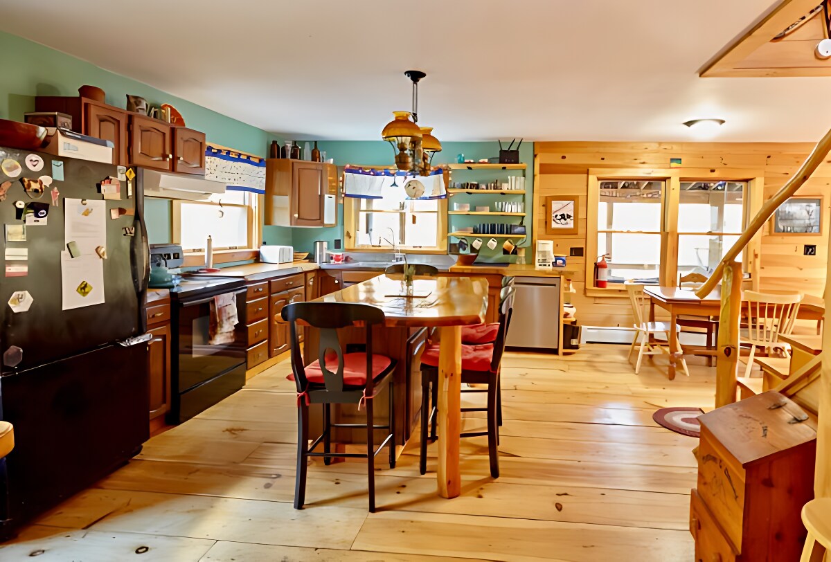 Building Photo - 341 Cy Parker Rd