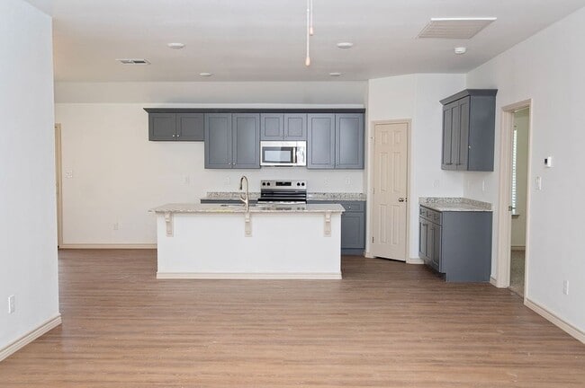 Building Photo - 1320 Bajada St