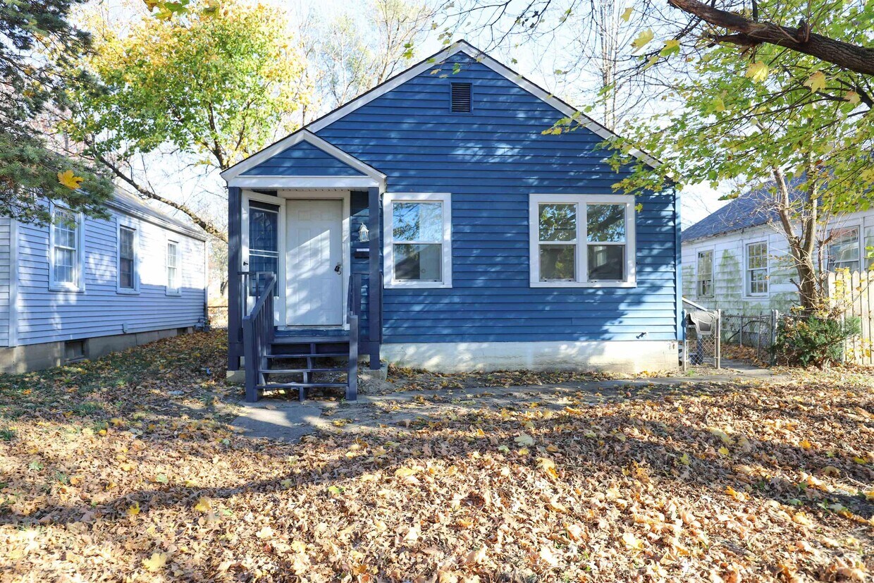 4405 S Park Dr, Fort Wayne, IN 46806 House Rental in Fort Wayne, IN