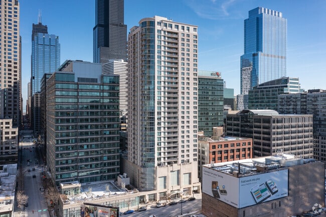 Park Alexandria Condominiums