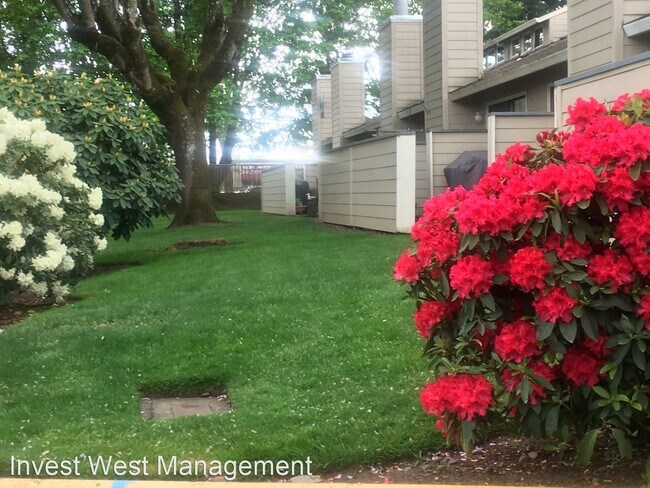 Building Photo - 2 br, 2 bath House - 8604 NE MASON DRIVE, #13