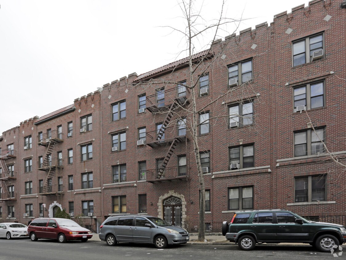 Primary Photo - 4529 42nd St