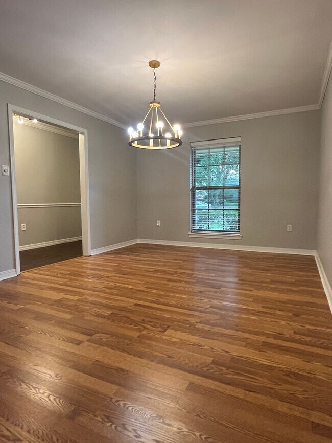 Foto del edificio - 617 Turtle Creek Dr