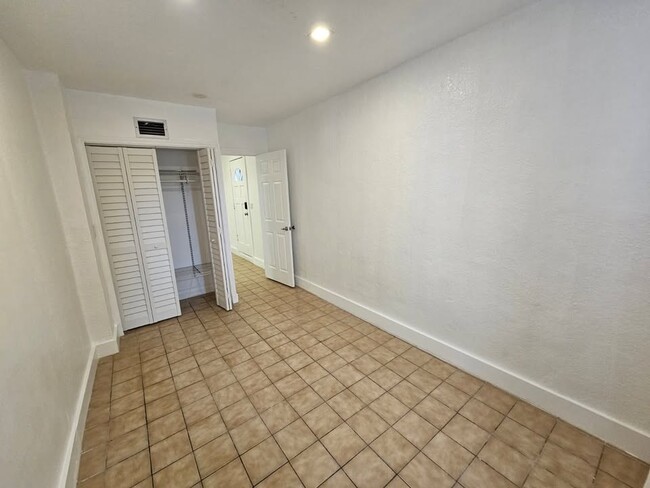 Foto del edificio - 11320 NW 59th Ave