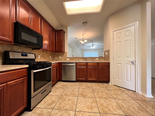 Building Photo - 21810 Dimmett Way