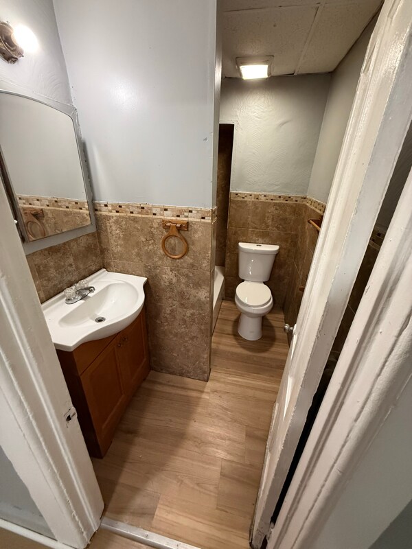 Foto del edificio - 39-41-41 Central Ave