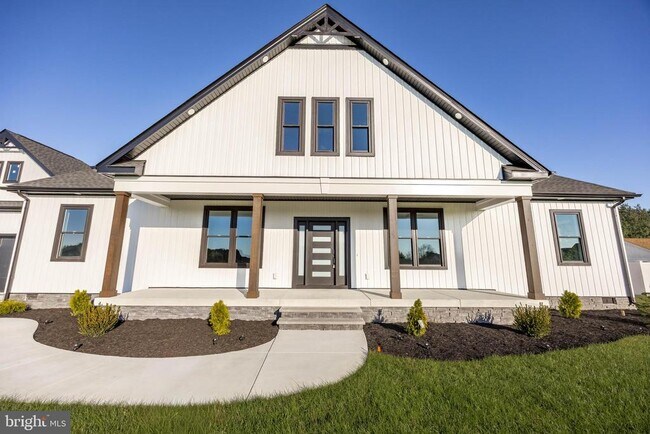 Foto del edificio - 5692 King Stuart Dr