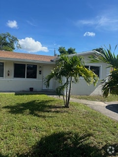 Building Photo - 5704 NW 14th St