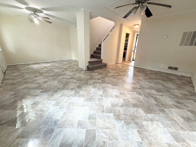 Foto del edificio - 2717 Bethel Rd