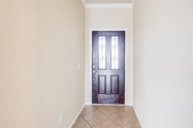 Building Photo - 6430 Dayridge Ln