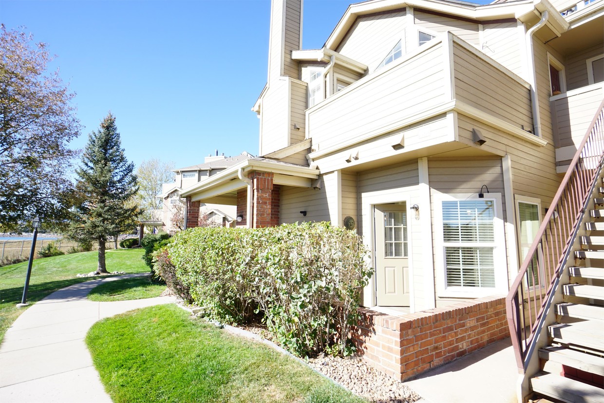 Foto principal - 4760 S Wadsworth Blvd