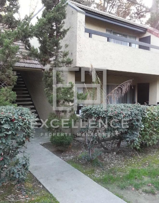 Upper 2/1 With New Carpets, Updated Kitchen and Many Many Many Community Features! - Upper 2/1 With New Carpets, Updated Kitchen and Many Many Many Community Features!