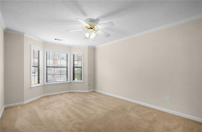 Foto del edificio - 509 Mt Vernon Dr