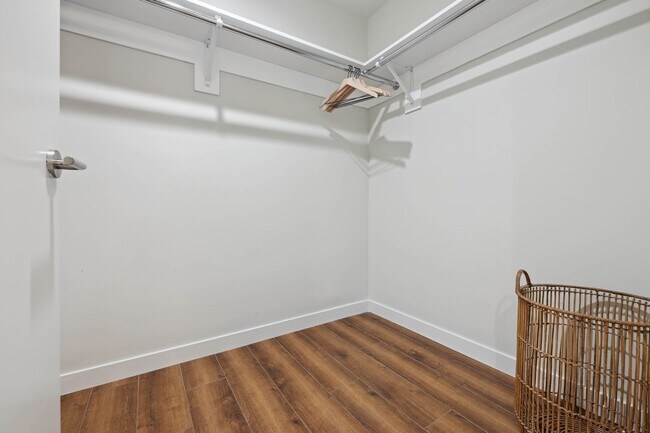 Interior Photo - The Baxter