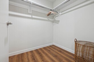 Interior Photo - The Baxter