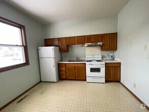 Building Photo - 2060 Whittier St