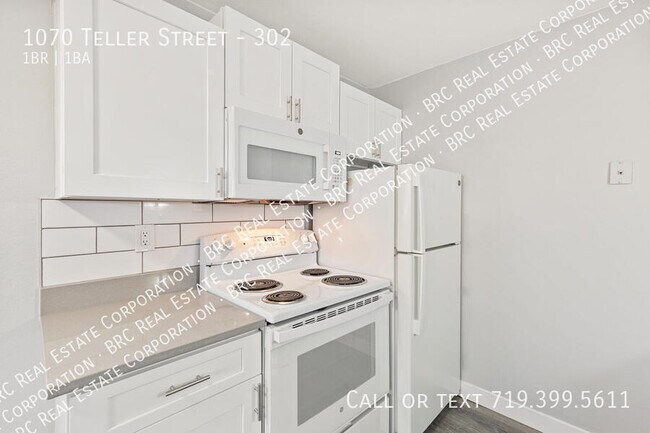 Foto del edificio - 1070 Teller St