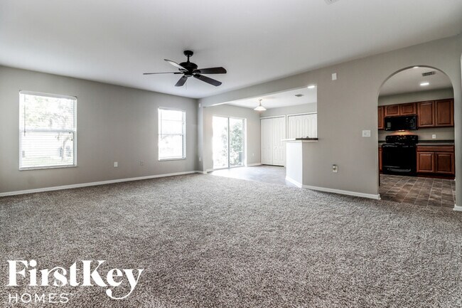 Foto del edificio - 3404 98th St E