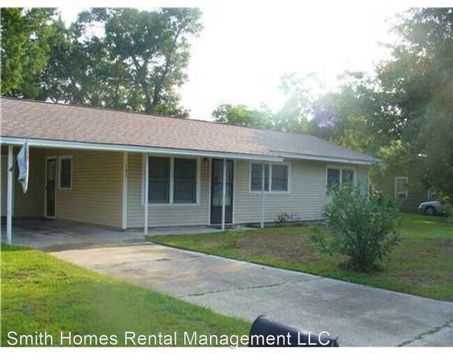 Building Photo - 3 br, 1 bath House - 103 Sherwood Circle