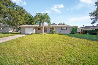 Building Photo - 1618 Hardwood Dr