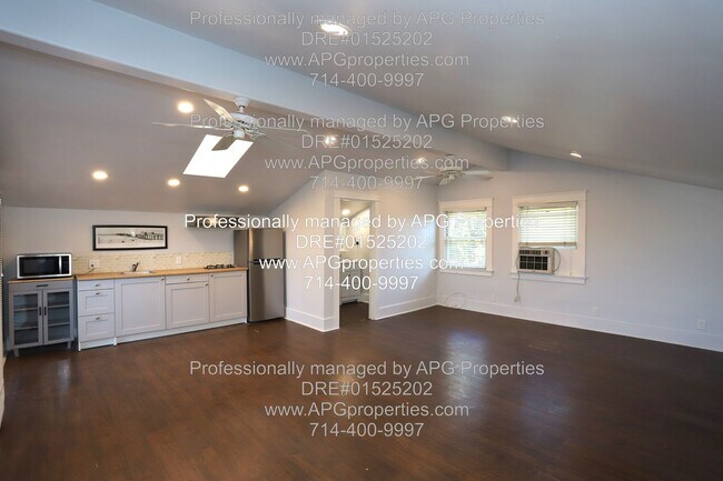 Foto del edificio - 163 N A St