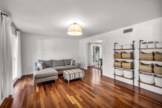 Building Photo - 4116 Honeycomb Rock Cir