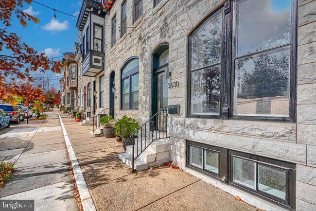 Foto del edificio - 2630 E Baltimore St